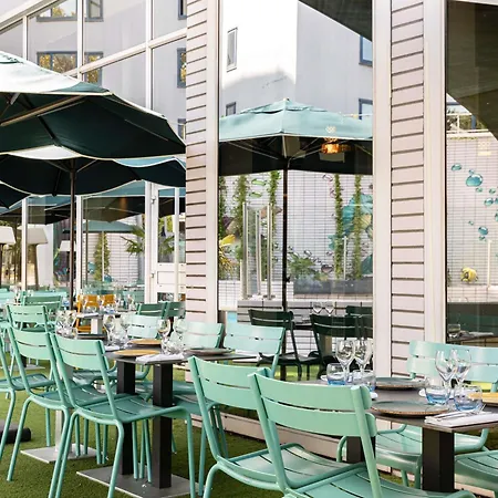 Ibis Styles Lyon Gerland-2